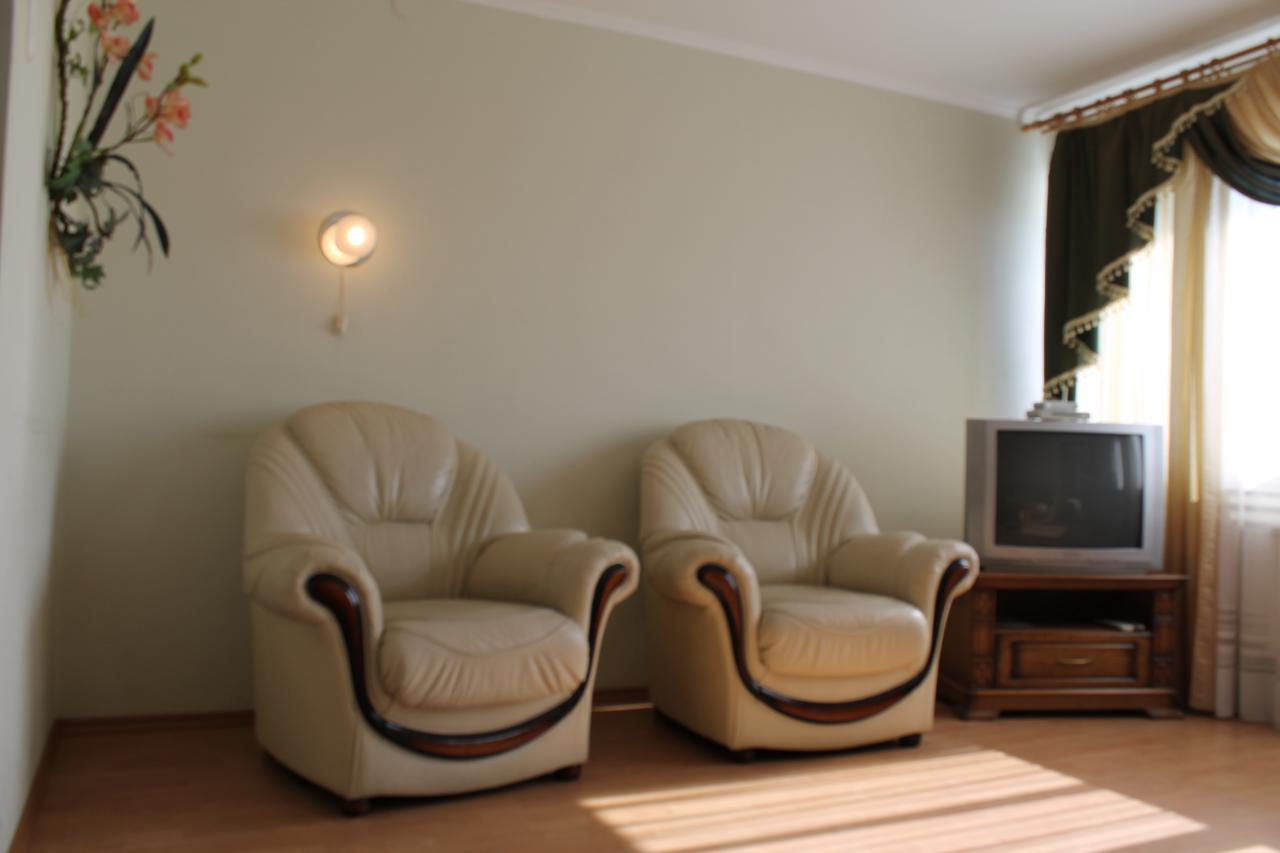 Hotel Belarus Гродно Екстер'єр фото