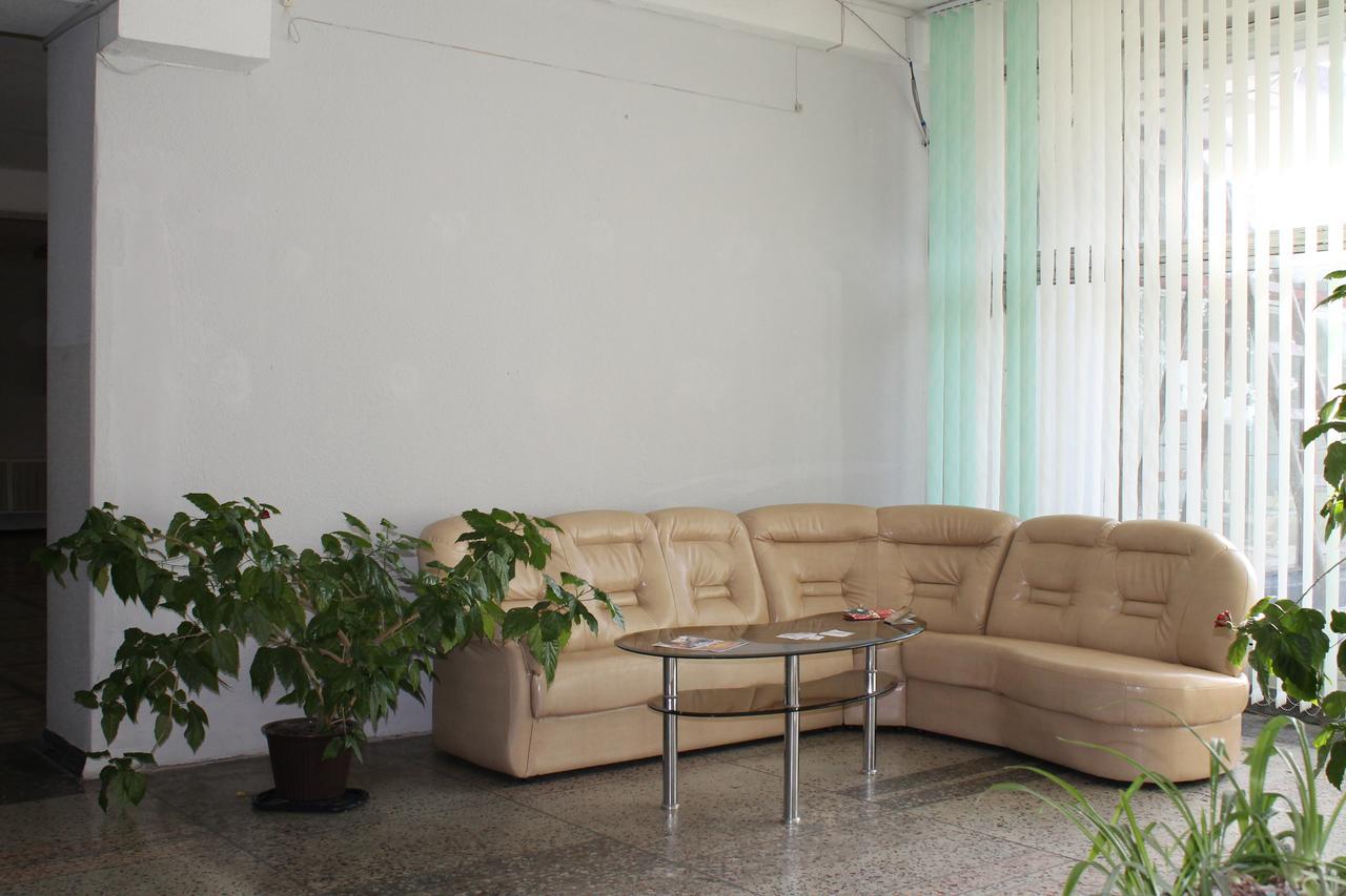 Hotel Belarus Гродно Екстер'єр фото