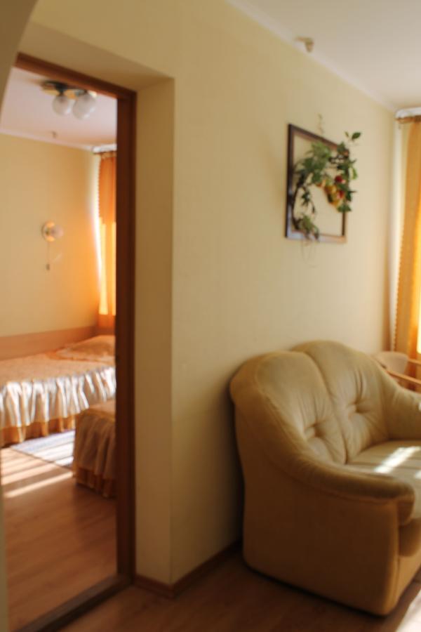 Hotel Belarus Гродно Екстер'єр фото