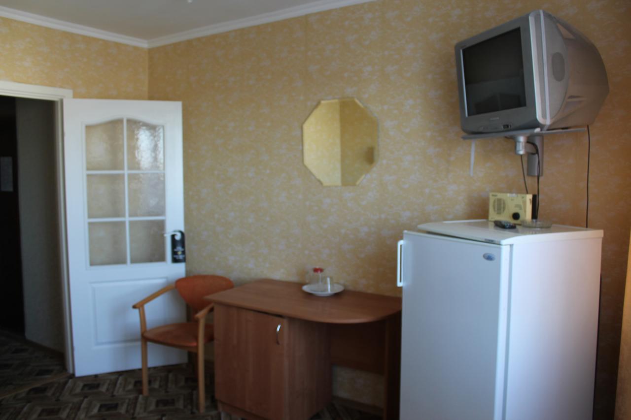 Hotel Belarus Гродно Екстер'єр фото