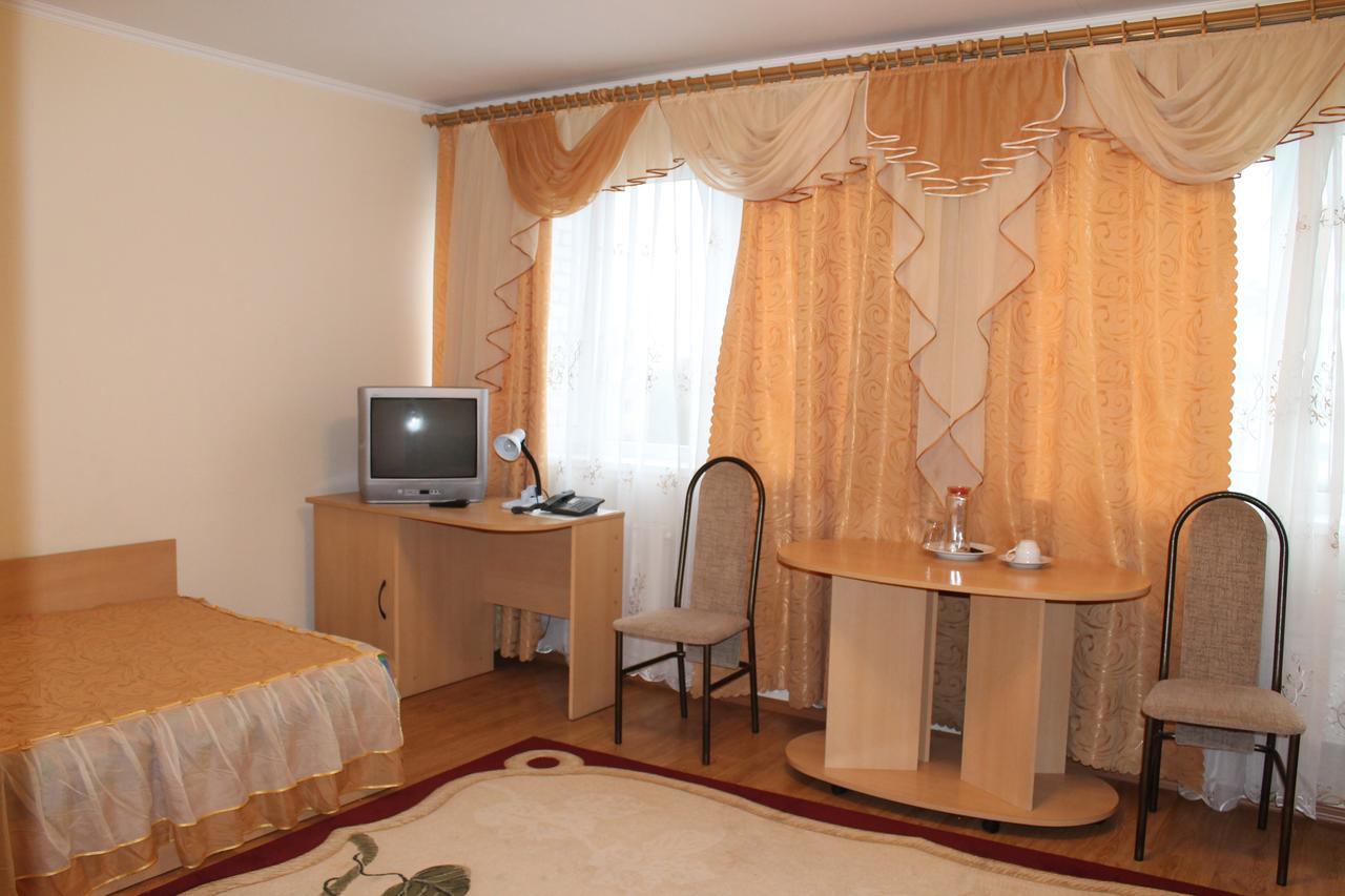 Hotel Belarus Гродно Екстер'єр фото